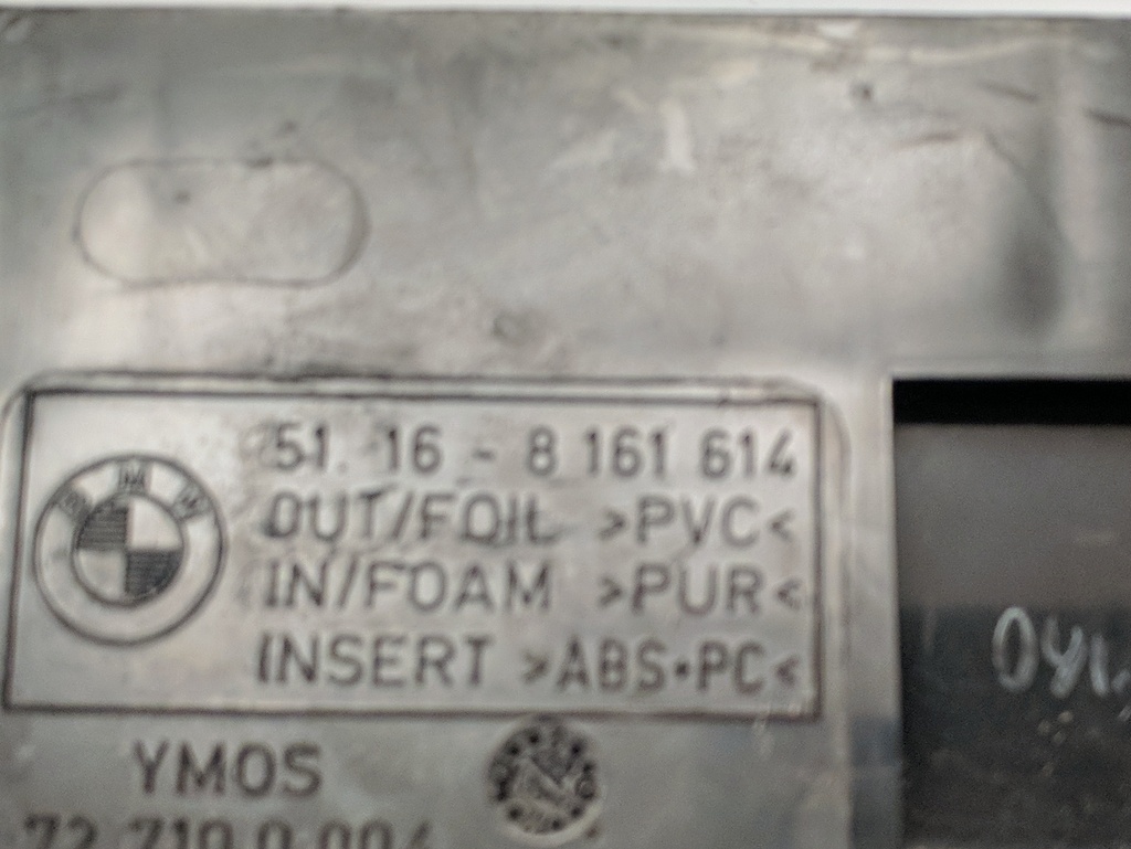5116 8161614. Used Glove compartment (Tan, Vinyl) for BMW 7 Series E38 (1994,1995,1996,1997,1998,1999,2000,2001 740i,740iL,750iL).